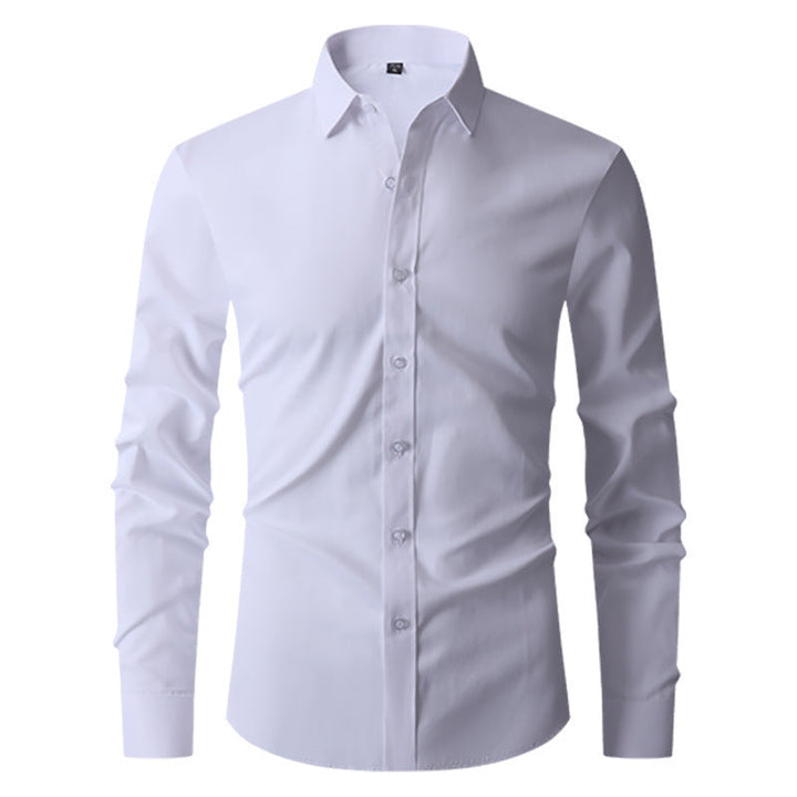 Camicia bianca da uomo a maniche lunghe, elegante e classica, con colletto a punta e bottoni, ideale per abbigliamento formale e ufficio.