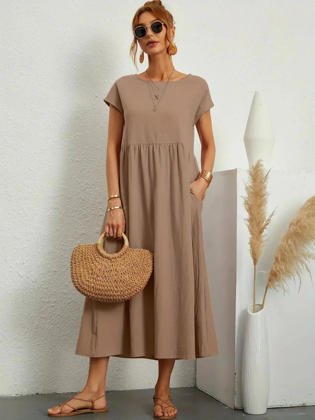 Timeless Elegant Flowing Midi Dress