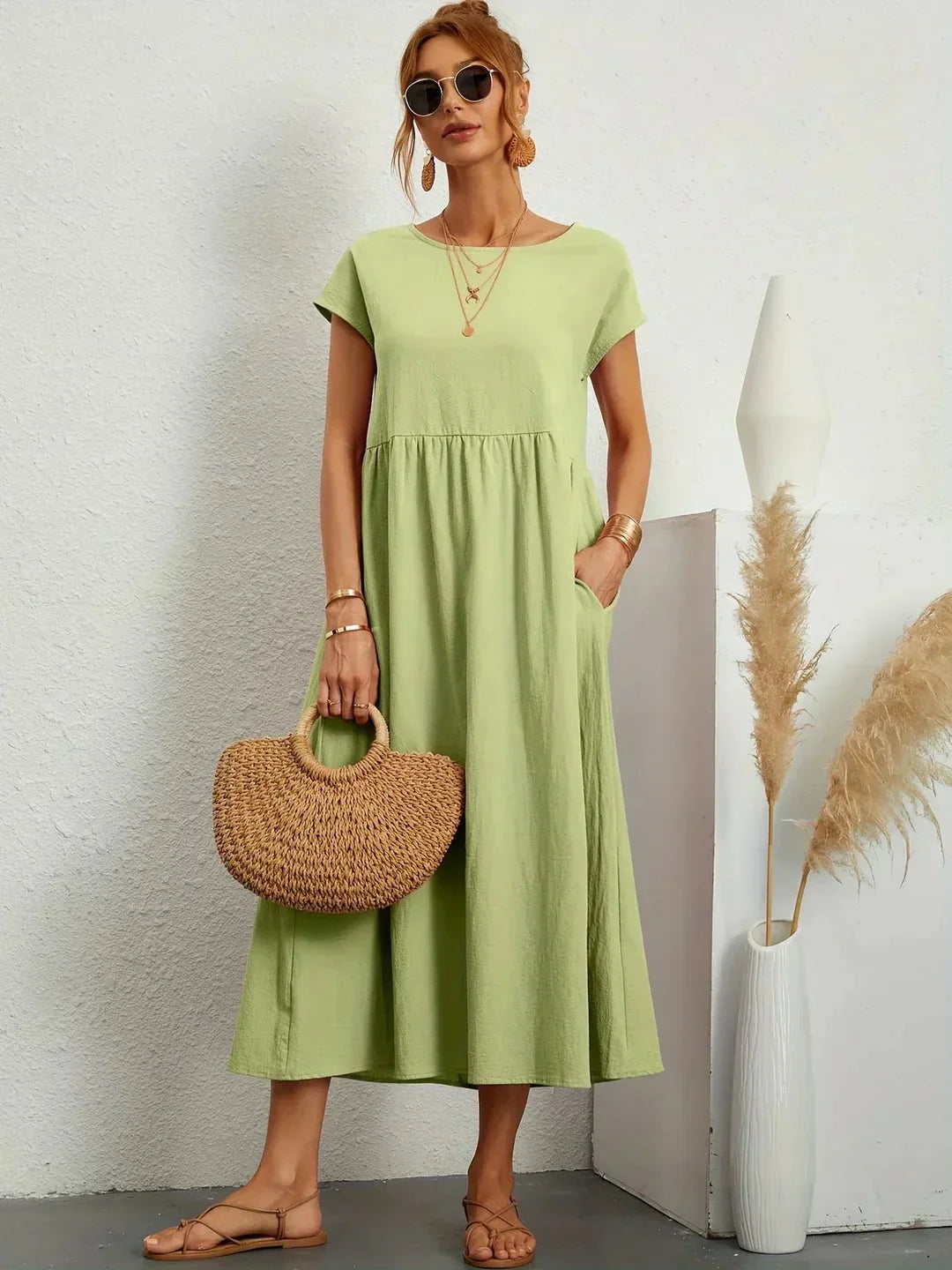 Timeless Elegant Flowing Midi Dress