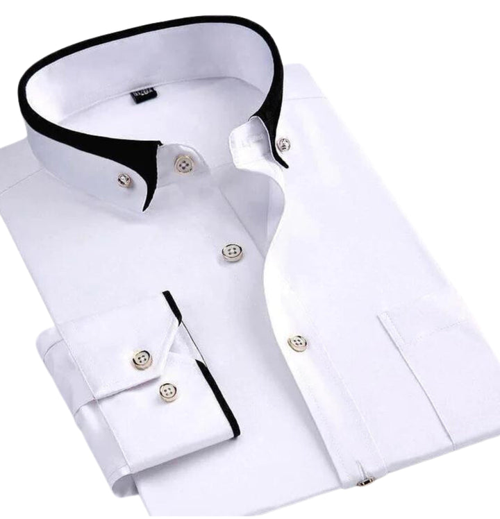 Camicia bianca elegante da uomo con colletto e polsini neri a contrasto, bottoni chiari, ideale per abbigliamento formale e ufficio.